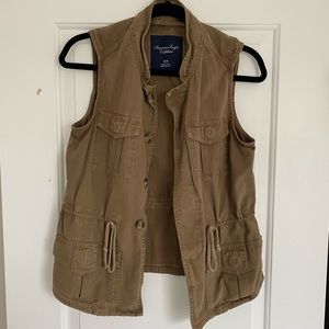 American Eagle Tan Vest